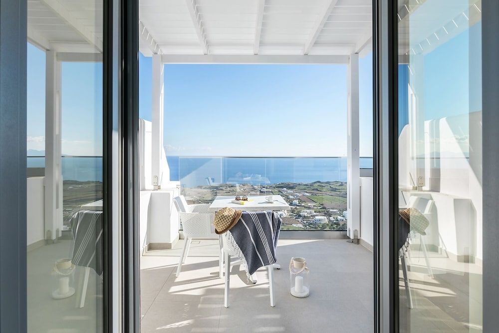 La Estrella 4 Suites with Sea View & 4 Prive Hot Tub Poseidonas Suite 9