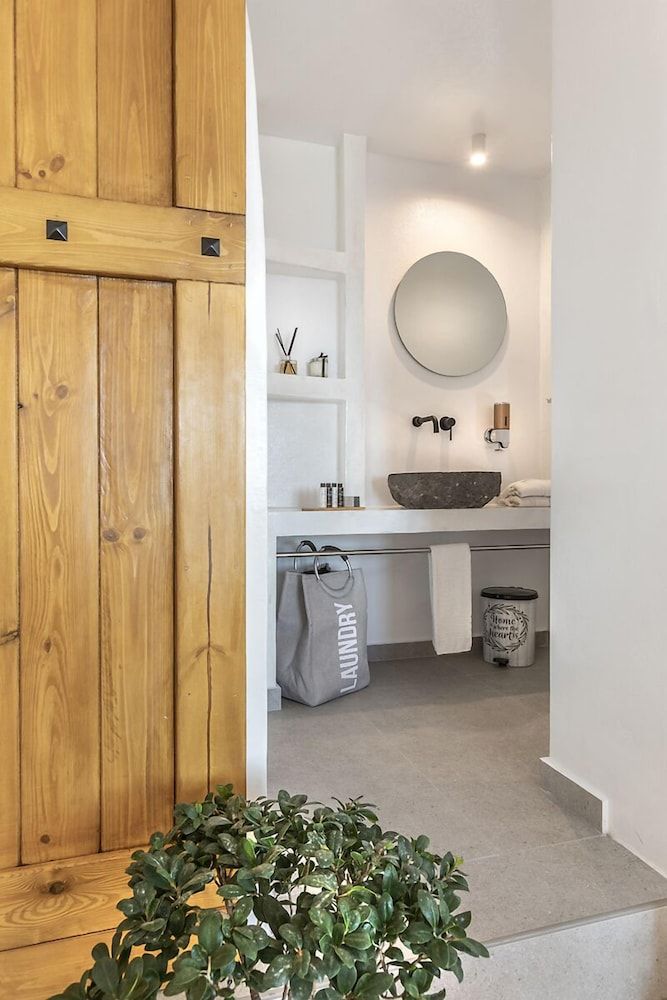 La Estrella 4 Suites with Sea View & 4 Prive Hot Tub Maistros Suite 12