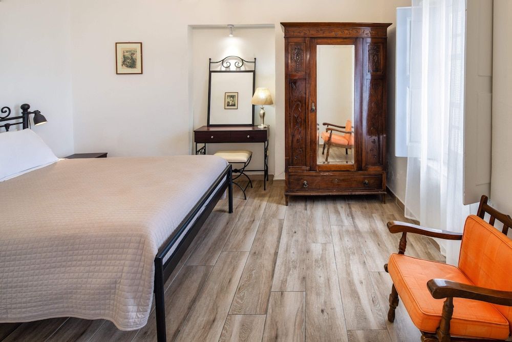 Day One Fira Mansion Standard Apartment 6