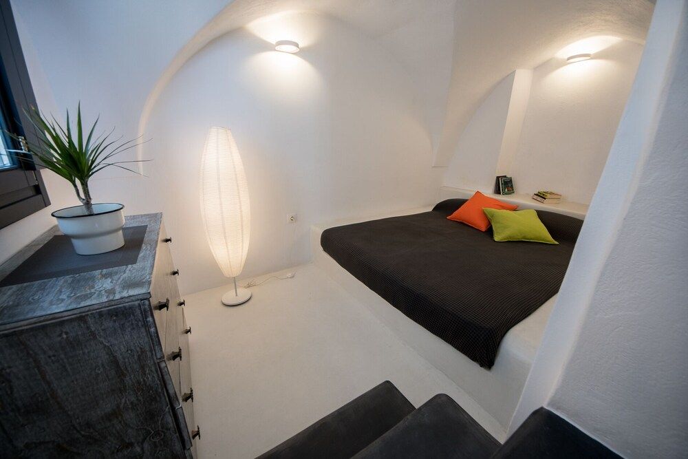 undefined The Luna Suite with Hot Tub 6