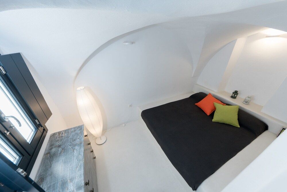 undefined The Luna Suite with Hot Tub 7