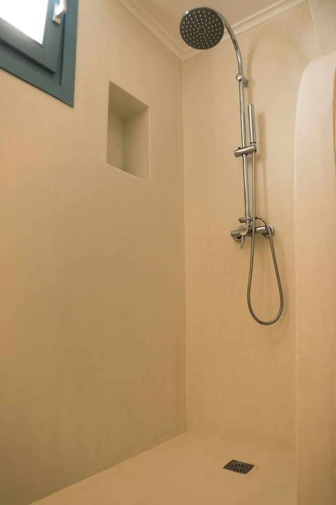 The Z Private Villa Santorini Villa, Private Pool, Poolside 39