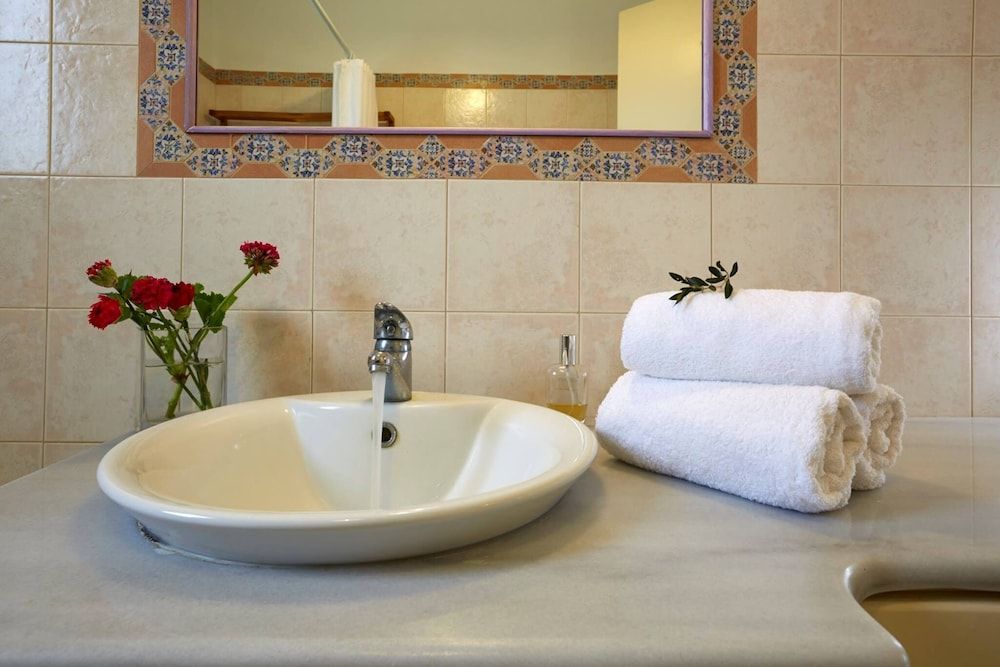 Flower and Crafts - Eco Farm Houses Traditional House, 3 Bedrooms 9