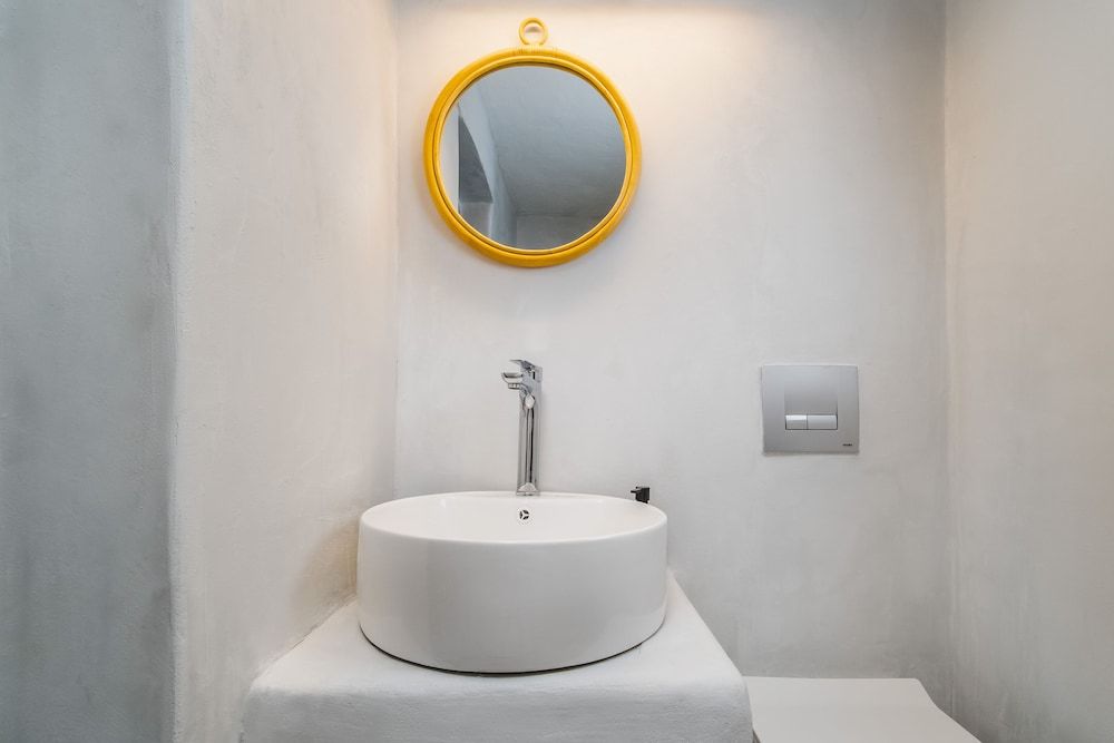 Villa Tholos - 400m from Kamari Beach Comfort Villa, 2 Bedrooms 16