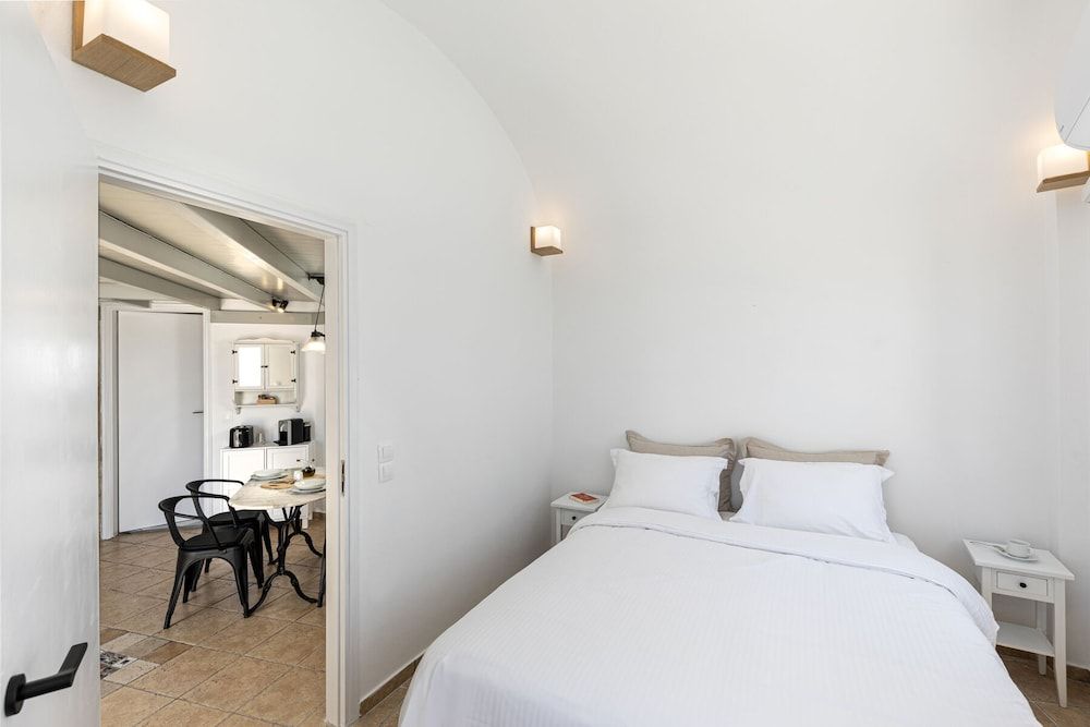 undefined Calderas Hug & Panoramic Sea View Suites 9