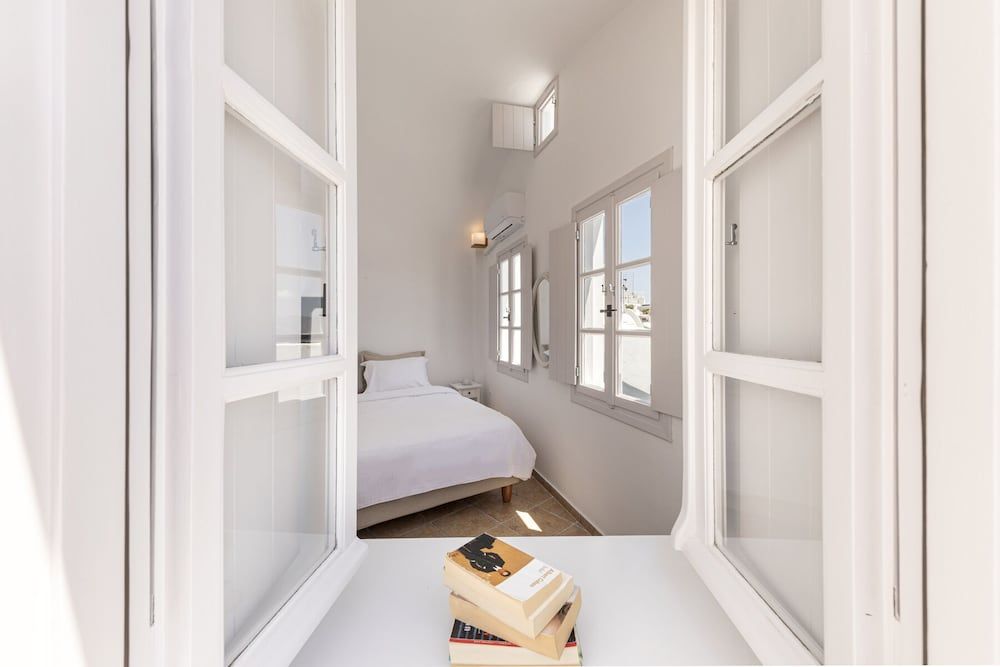 undefined Calderas Hug & Panoramic Sea View Suites 8