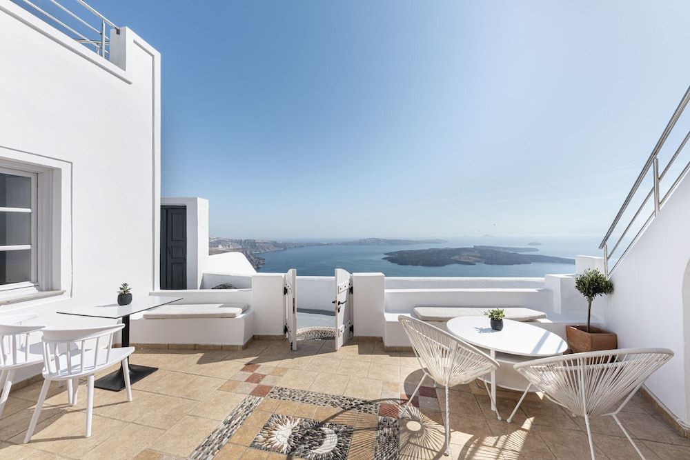undefined Calderas Hug & Panoramic Sea View Suites 2
