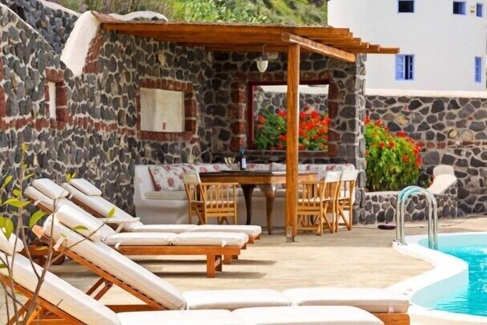 undefined Lilac Windmill Villa 10