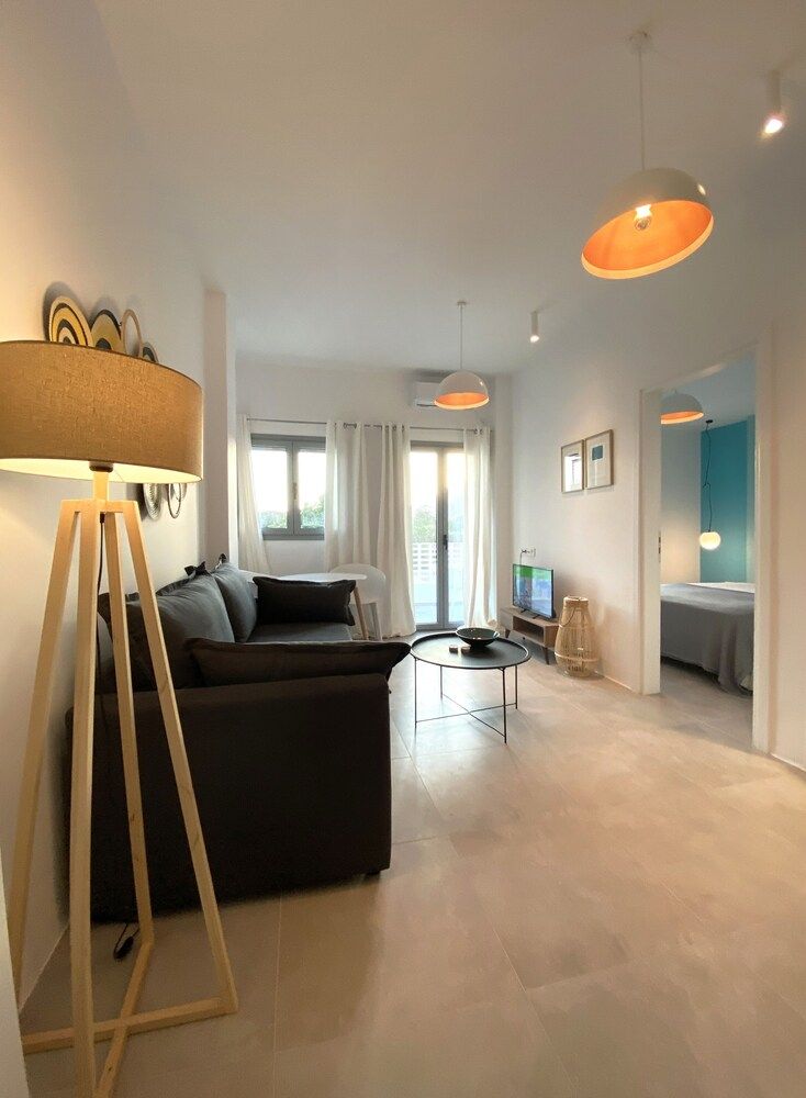 Marton Perissa Deluxe Apartment 9