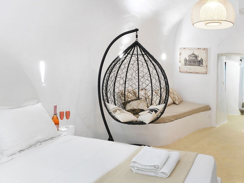undefined Secret Gem Suites 9