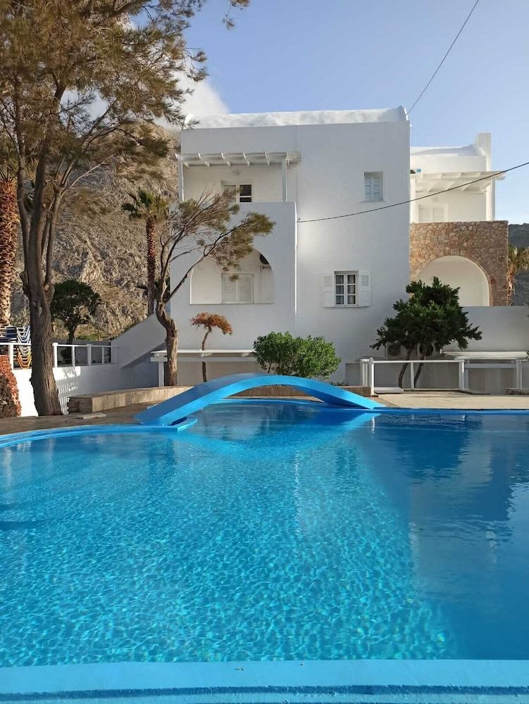 undefined Sfiga villas 5