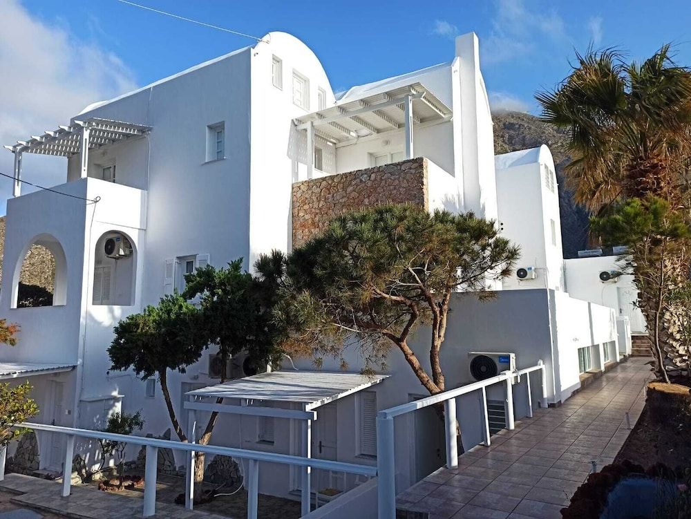 undefined Sfiga villas 6