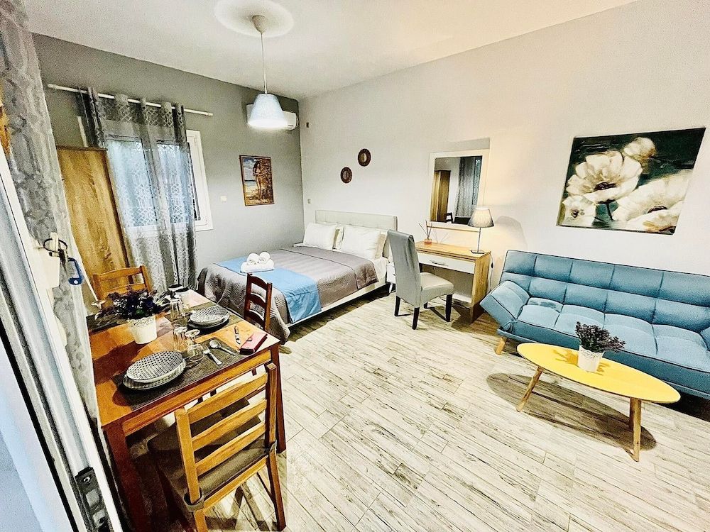 Villa Arietta Santorini Apartment 2