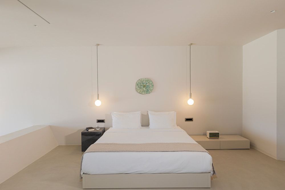 undefined Santopaz Suites 7