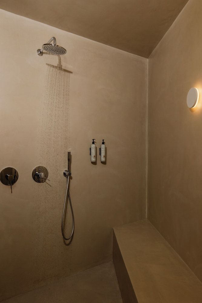 undefined Santopaz Suites 9