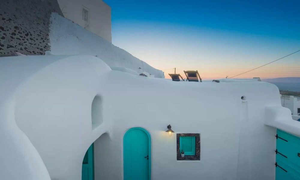 undefined Two Bedroom Villa With Private Indoor Cave Pool 3