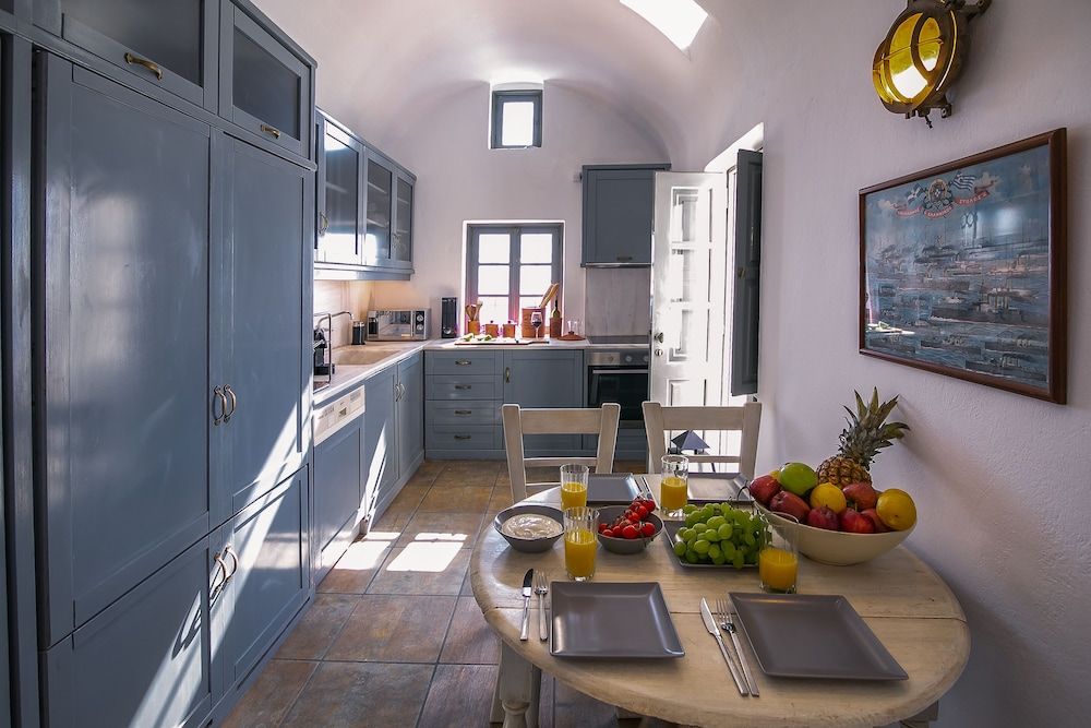 undefined Azure Villa Santorini 9