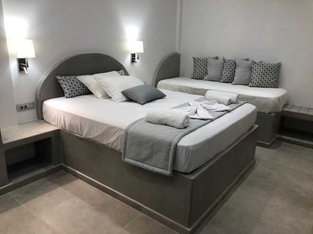 undefined Potamida Suites 8
