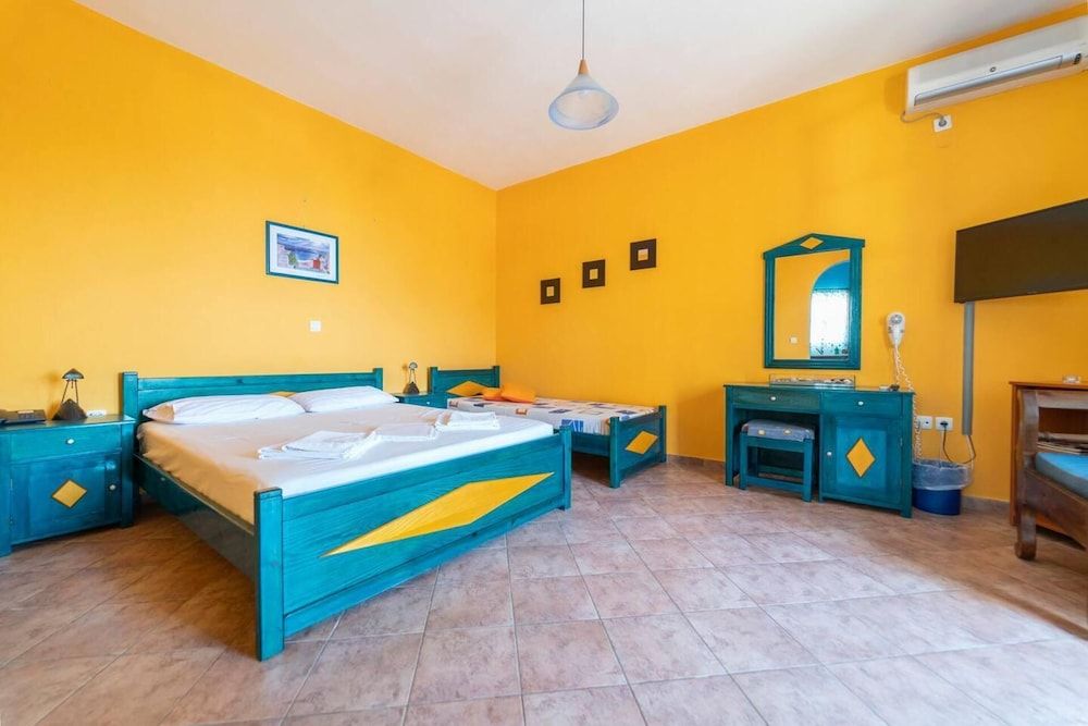 undefined Santorious Flower Covered Apartment