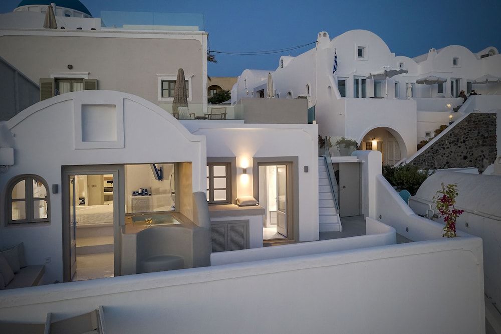 undefined Kaleidoscope Imerovigli Suites 7