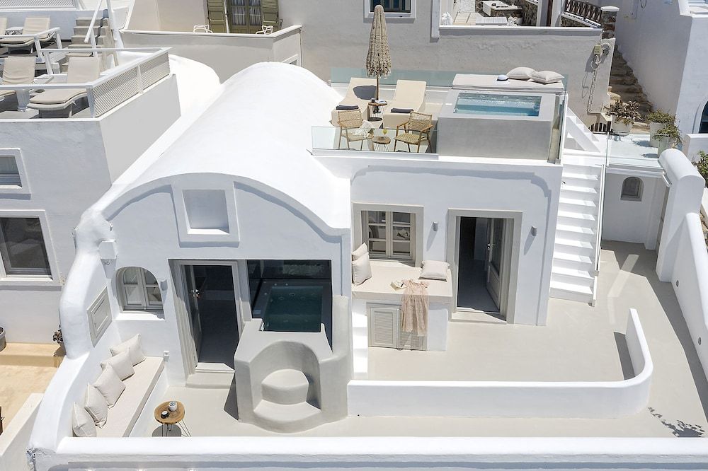 undefined Kaleidoscope Imerovigli Suites 6