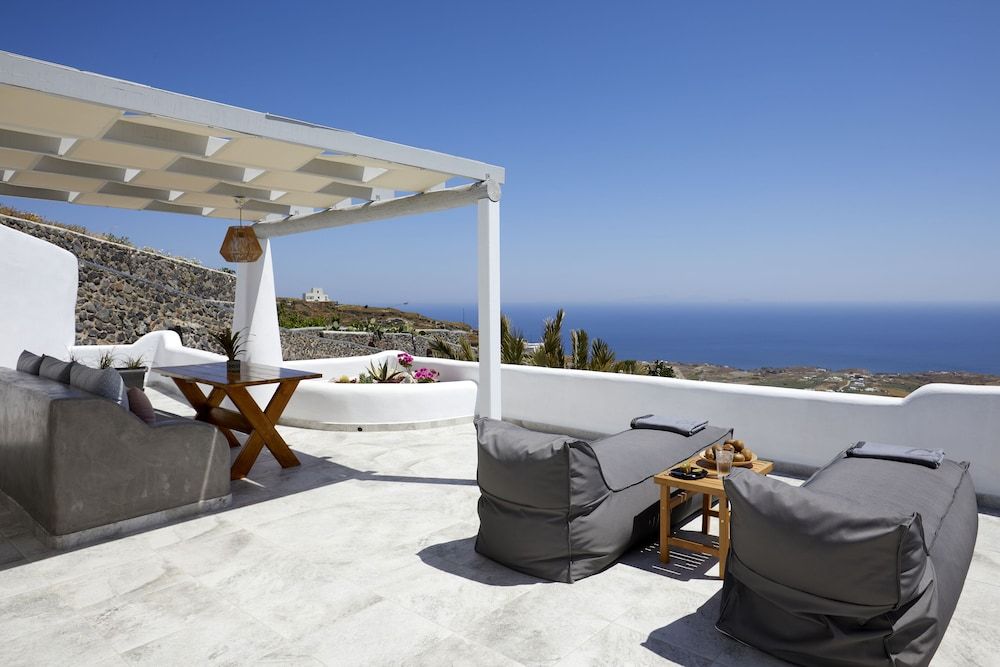 undefined El Verano Suites 2