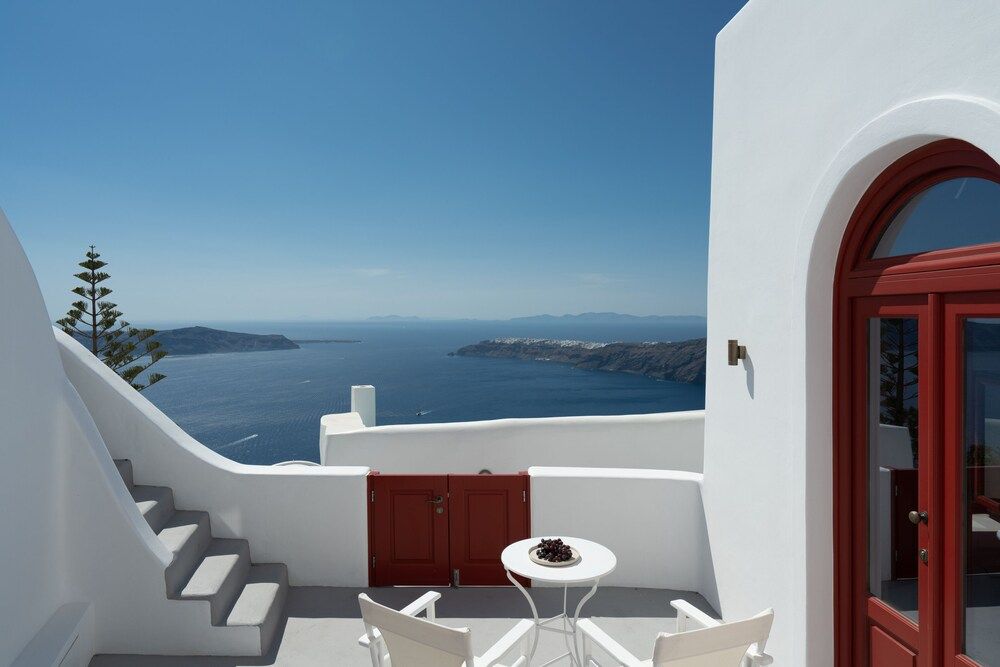 undefined Serendipity Cliffside Villa & Suites 7