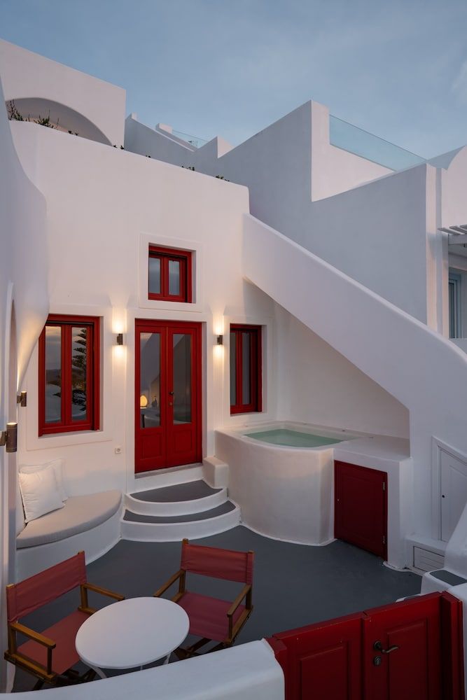 undefined Serendipity Cliffside Villa & Suites 5