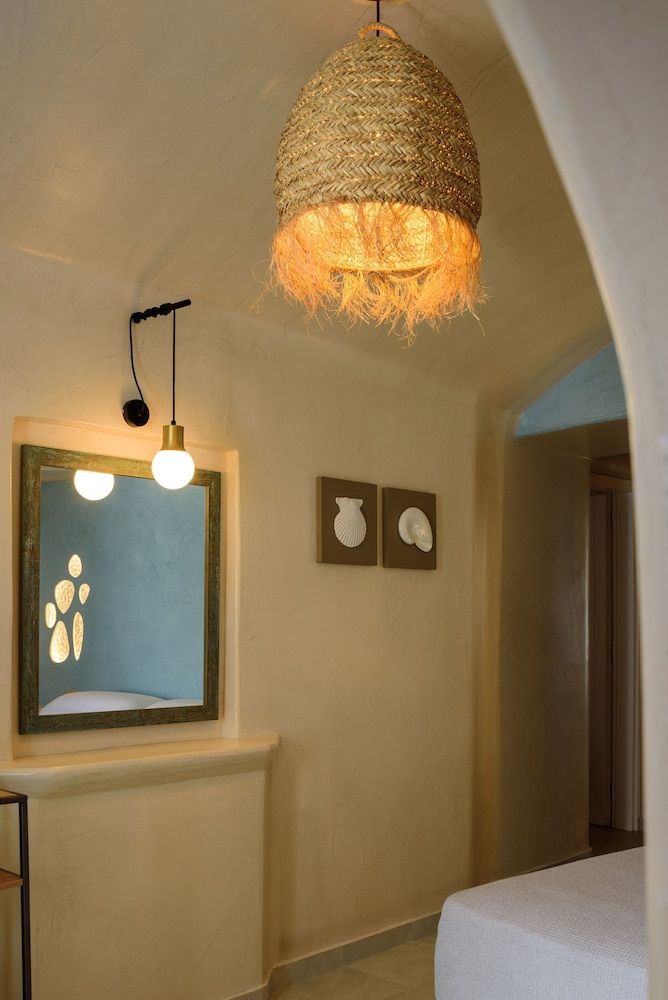 Acro Blue Luxury Villas Cave Villa 4