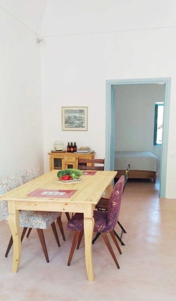Santorinio Yellow House Family Villa 7