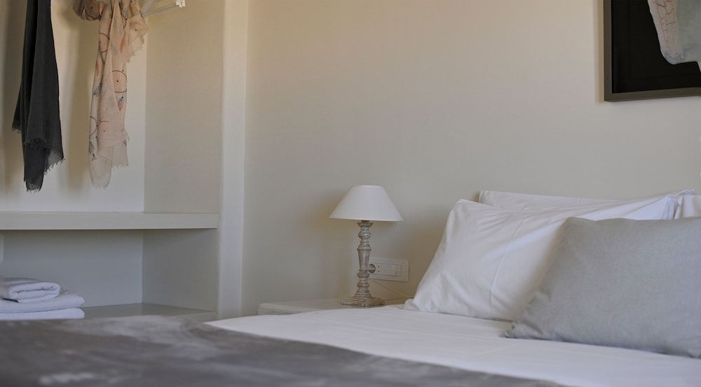 ALTURA 1ST FLOOR RESIDENCE