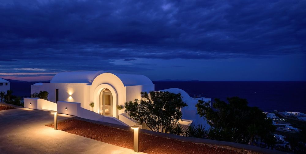 undefined LF Suites & Villas 8