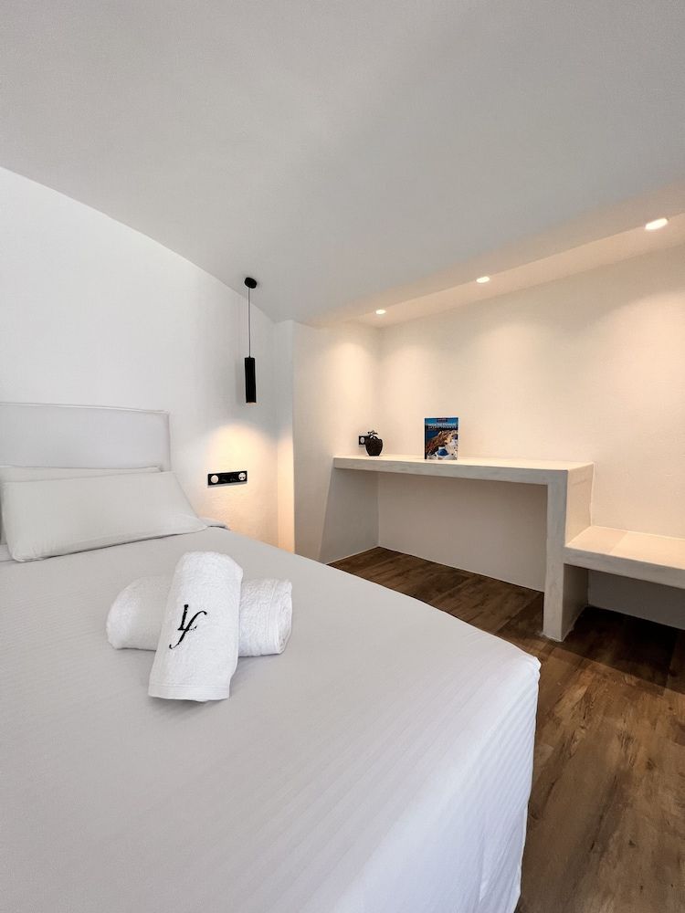 LF Suites & Villas Kallisti 5