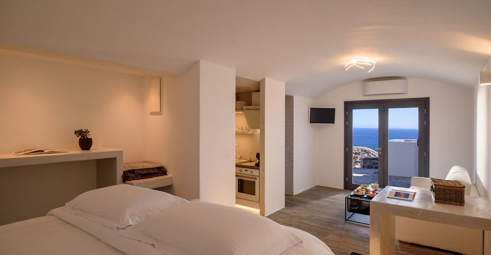 LF Suites & Villas Amorgos 2