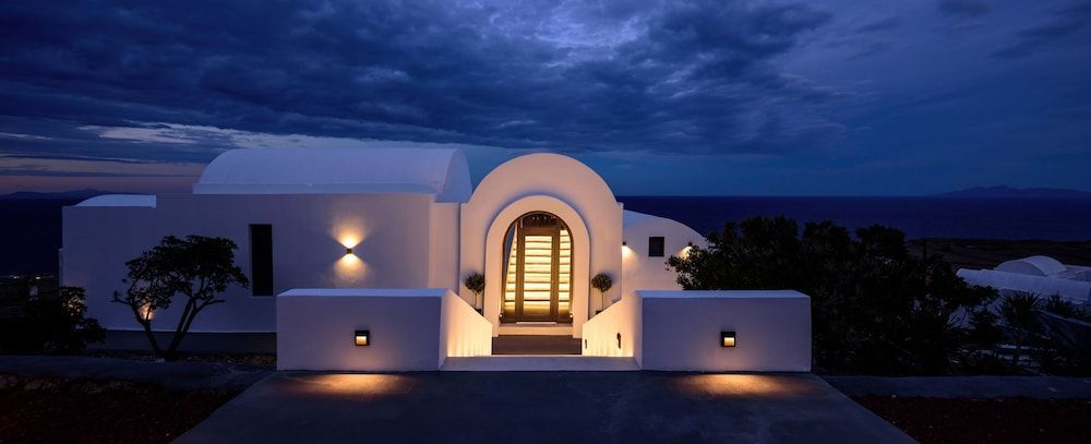 undefined LF Suites & Villas 4