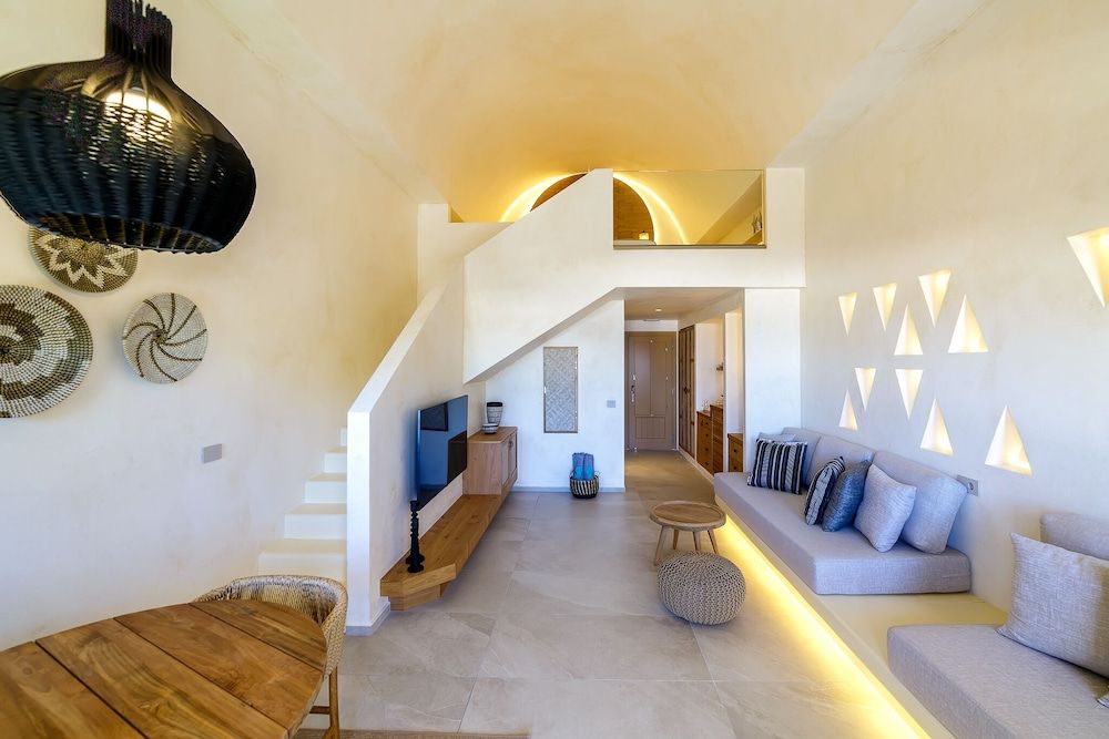 undefined Opalia Suites 4