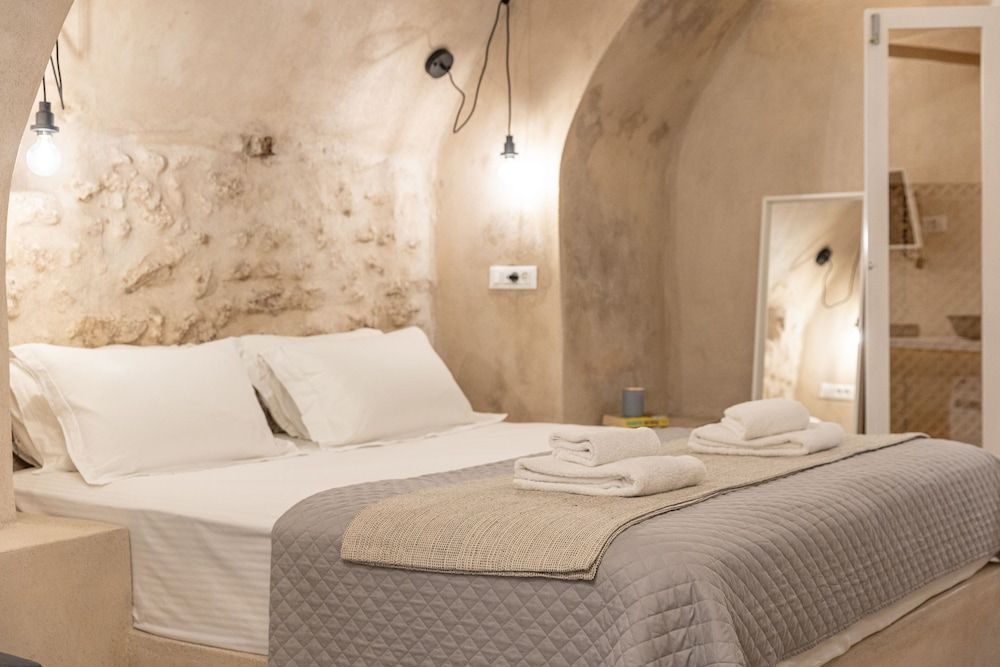 undefined OIA CELLARS 9