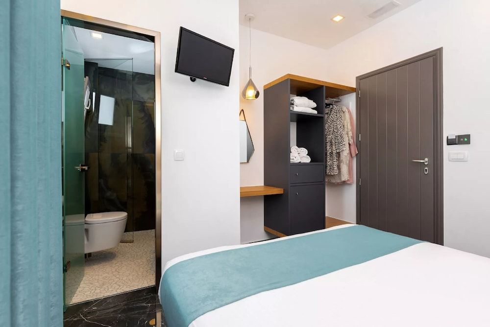 Deluxe Suites Santorini Executive Room, Sea View