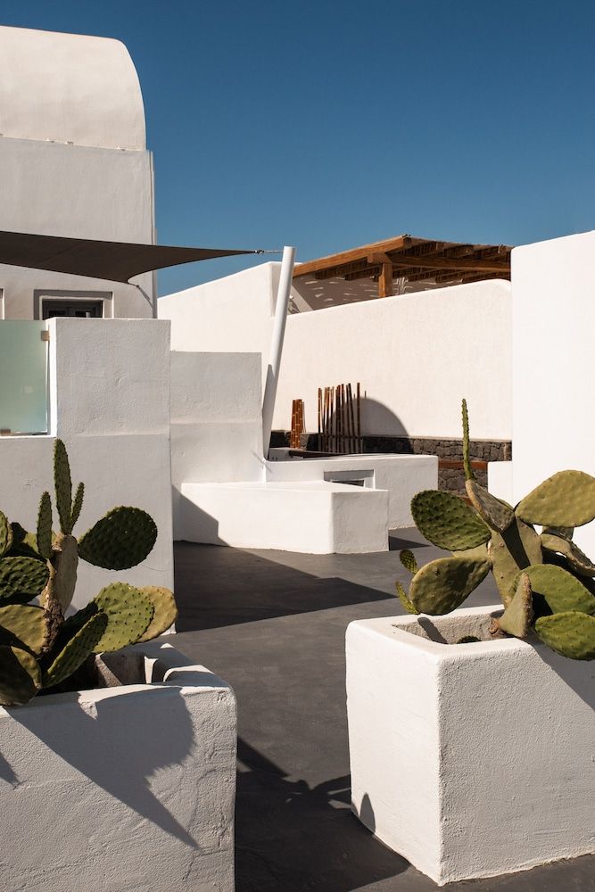 undefined Almyra Oia Suites 7