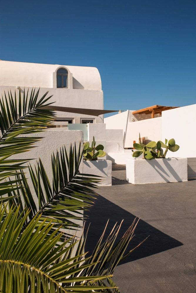 undefined Almyra Oia Suites 8