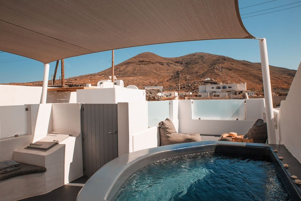 undefined Almyra Oia Suites 3