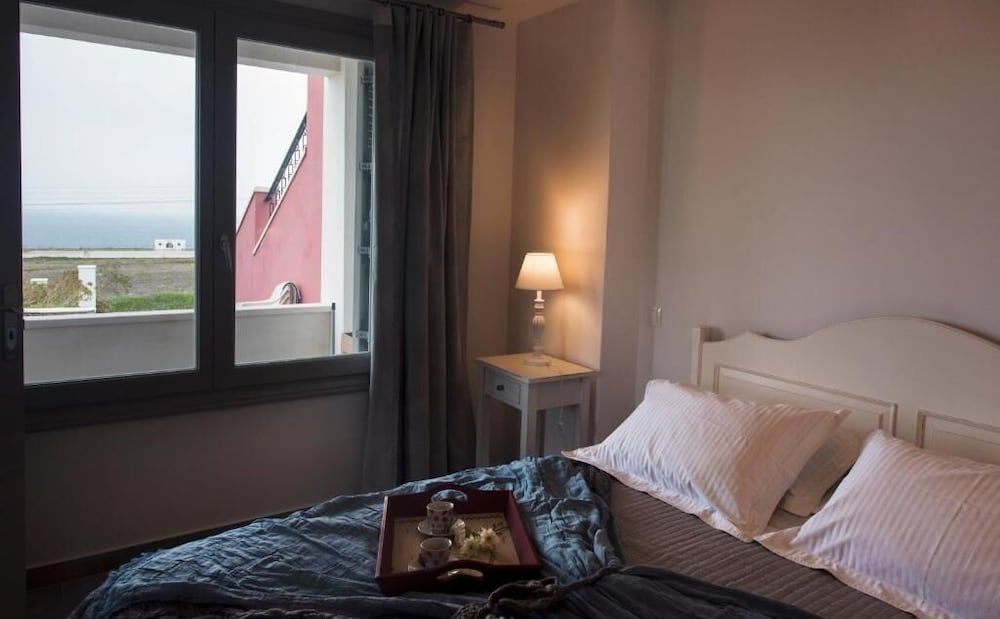 undefined Rose Suites 2