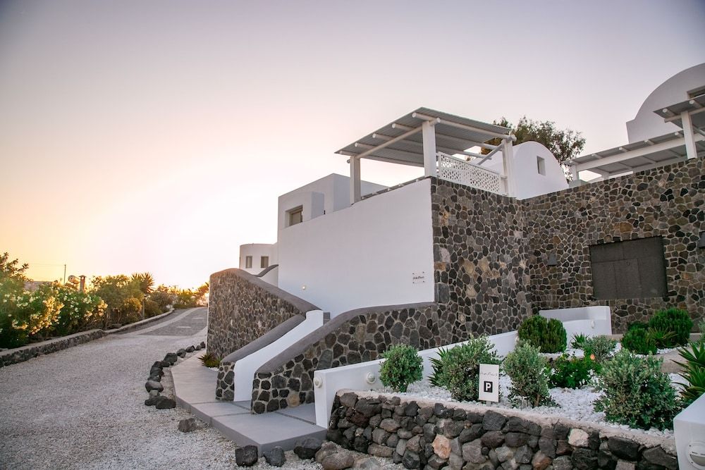 undefined Shades of White Villas 8