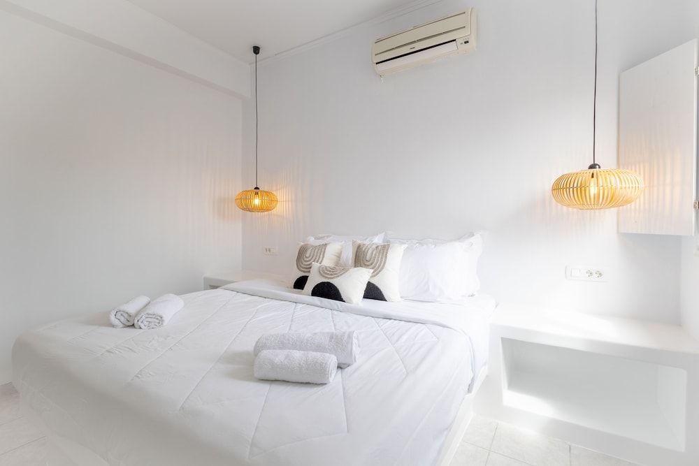 undefined Black Rock villas 2