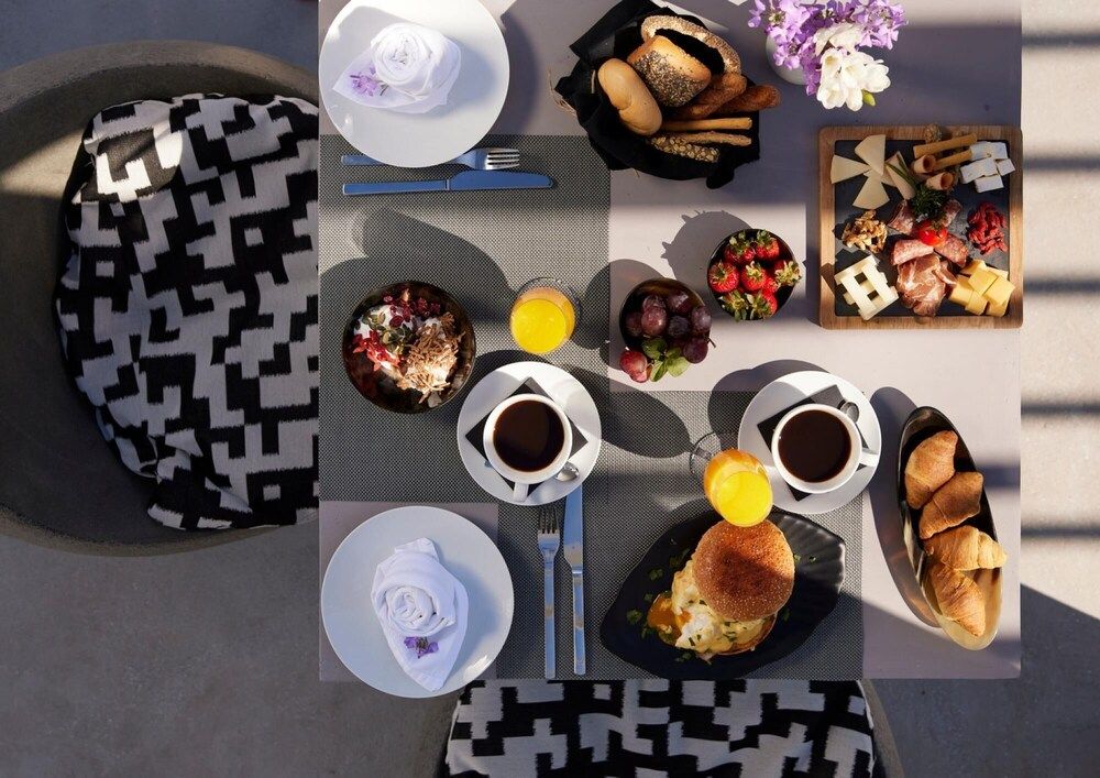 undefined Villa Absolute Paradise Santorini 3