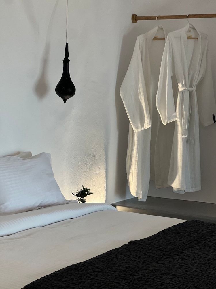 Numa Santorini Lifestyle One Bedroom Villa with Private Pool 2