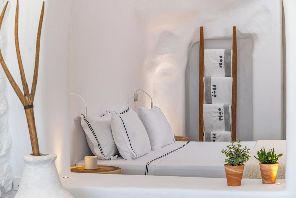 Numa Santorini Lifestyle One Bedroom Villa with Private Pool 5