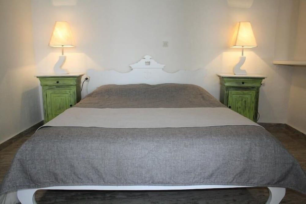 undefined Captain John Traditional Houses - Adults Only 3