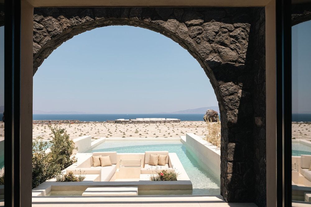 undefined Elysian Retreat - Adults Only 4