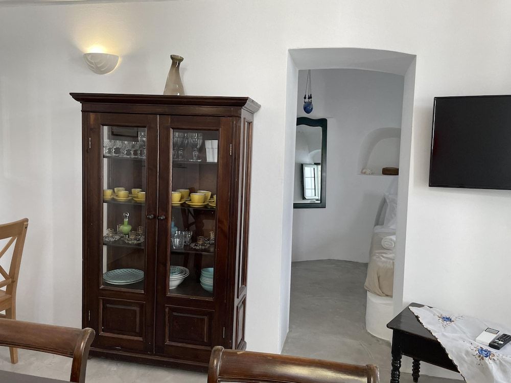 Charming 2-bed Villa in Thera With Outdoor hot tub Villa 15